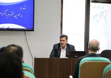 دیدار صمیمانه مدیرعامل هلدینگ آتیه صبا با کارکنان در سال جدید